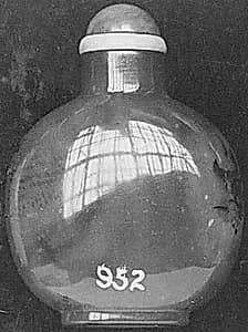 Snuff bottle with stopper by Unknown Artist