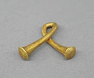 Ear Ornament in Twisted Shape by Unknown Artist