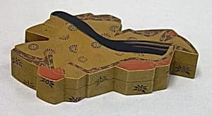 Box in the Shape of a Court Lady by Unknown Artist