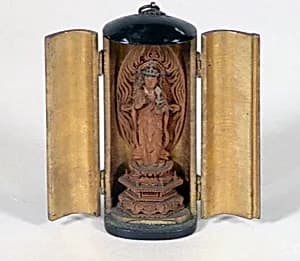 Portable Shrine (zushi) with Shō Kannon, the Bodhisattva of Compassion by Unknown Artist