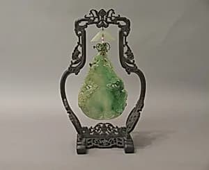 清晚期 翡翠葫芦|Double gourd ornament by Unknown Artist