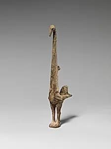 戰國 青銅鳥形器足|Vessel leg in the form of a bird by Unknown Artist