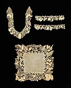 Accessory set by Unknown Artist