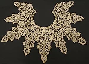 Collar by Unknown Artist