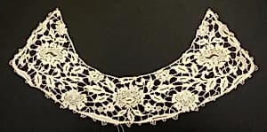 Collar by Unknown Artist