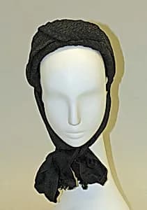 Mourning bonnet by Unknown Artist