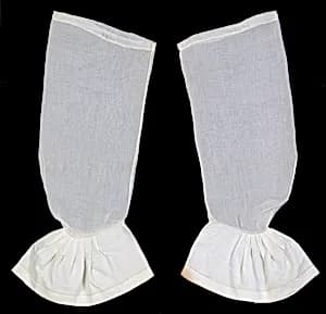 Undersleeves by Unknown Artist