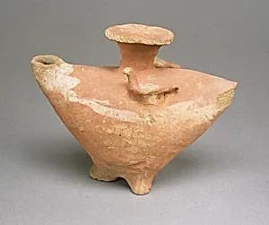 Vase in the form of a bird by Unknown Artist