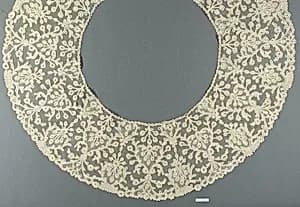 Collar by Unknown Artist