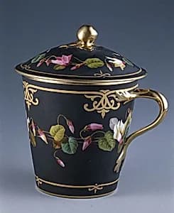 Cup with cover by Jean-Baptiste-Edouard Honoré