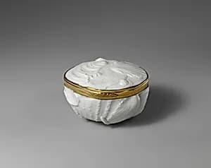 Snuffbox by Giuseppe Gricci|Capodimonte Porcelain Manufactory