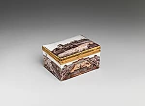Snuffbox by Nymphenburg Porcelain Manufactory