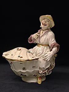 Spice box by Meissen Manufactory|Johann Joachim Kändler