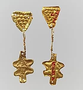 Bead ornaments, triangular, 8 by Unknown Artist
