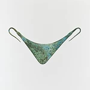 Bronze belt clasp by Unknown Artist