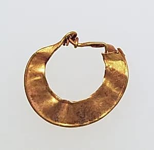Earring, crescent-shaped by Unknown Artist