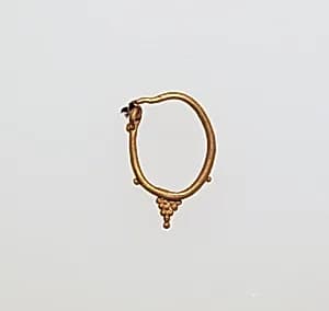 Earring with pyramid of balls by Unknown Artist