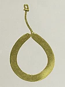Gold and pearl earring (one of a pair) by Unknown Artist