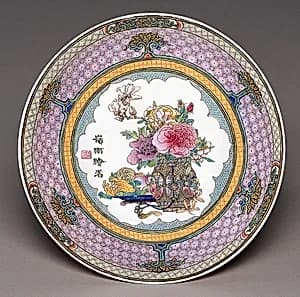 "Ruby-Back" Dish by Chinese Qing Dynasty