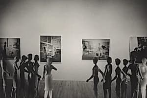 Portrait of Laurie Simmons