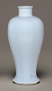 Vase, Meiping Shape by Chinese Qing Dynasty