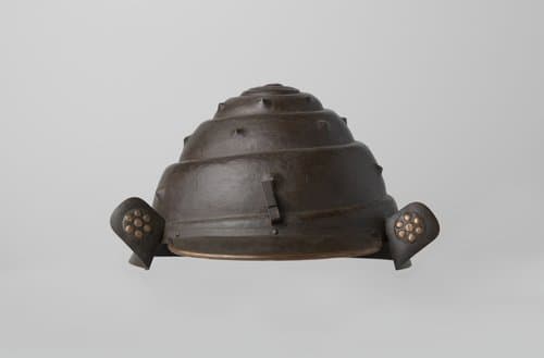 Helm van ijzer met zilver ingelegd by anonymous