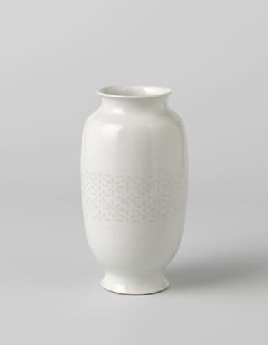 Ovoid vase with translucent star motif, ruyi-heads and ornamental borders by anonymous