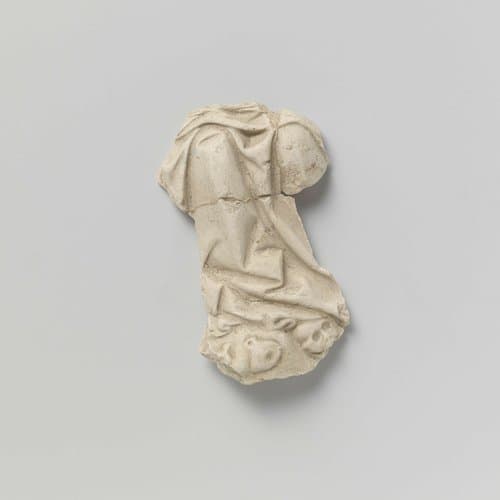 Pietà, fragment met Maria's onderbenen en een schedel by anonymous