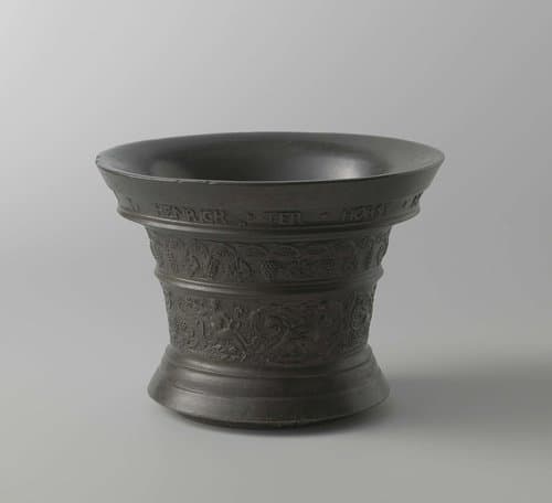 Vijzel met opschrift HENRICK TER HORST ME FECIT DAVENTRIAE ANNO 1631 by Henrick ter Horst