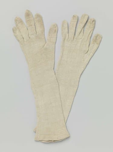 Handschoen van grijsblauwe gebreide zijde en wol by anonymous