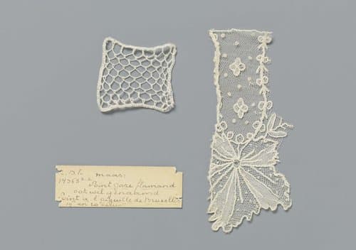 Staal naaldkant met gaaskantgrond by anonymous