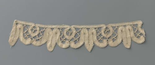Strook kant gemaakt als meubelbekleding met lelie by anonymous