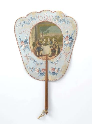 Handscherm van karton beplakt met papier by anonymous