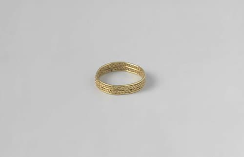 Pinkring by anonymous