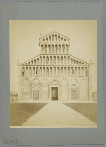 Vooraanzicht van de kathedraal te Pisa by Alfredo Noack