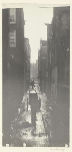 Gezicht in de Baanbrugsteeg in Amsterdam by George Hendrik Breitner