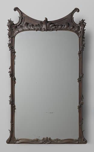 Spiegel in gesneden Louis XV lijst by anonymous
