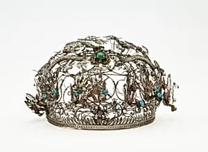 Crown by Unidentified