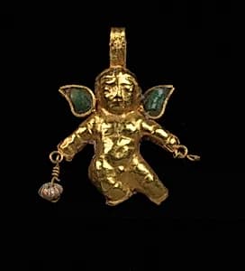 Pendant by Unidentified
