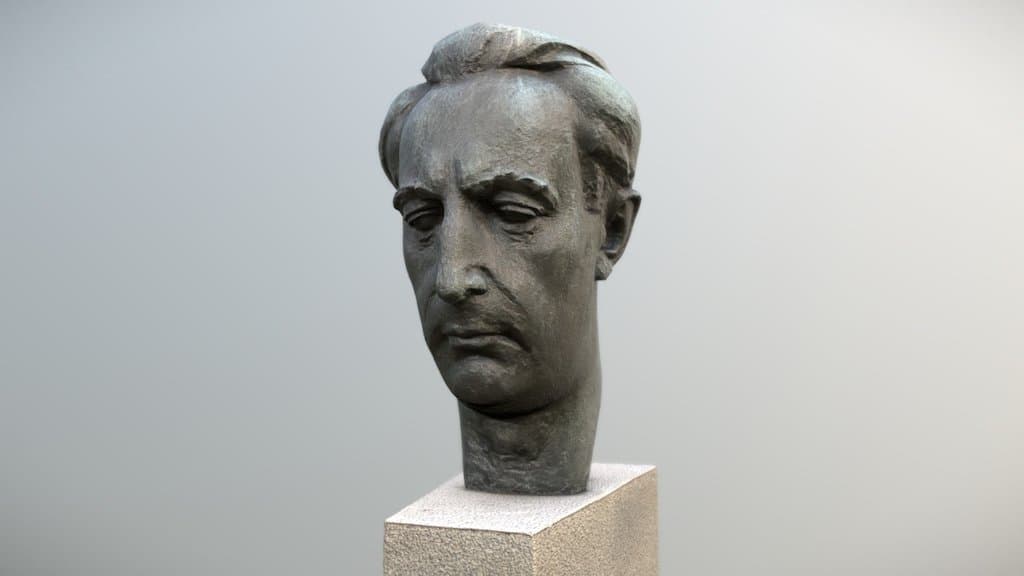 Bust Bohuslav Martinu