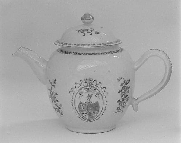 Teapot (part of a service)