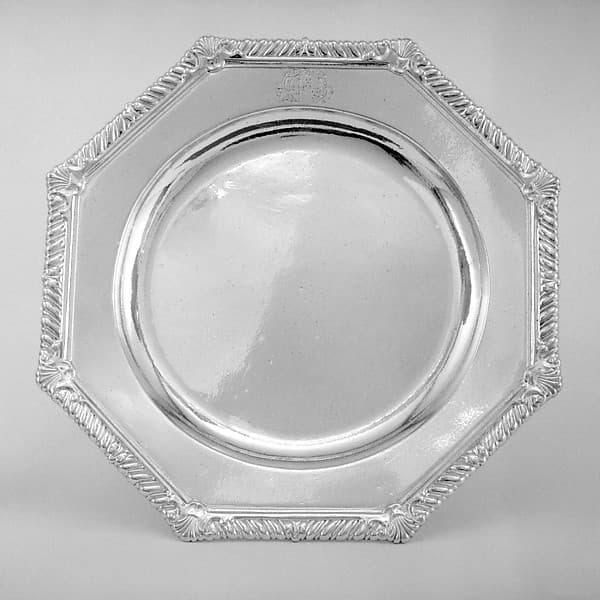 Set of four dishes