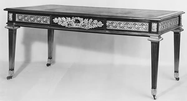 Writing table (bureau plat)