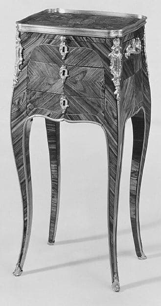 Work and writing table (table en chiffonière)