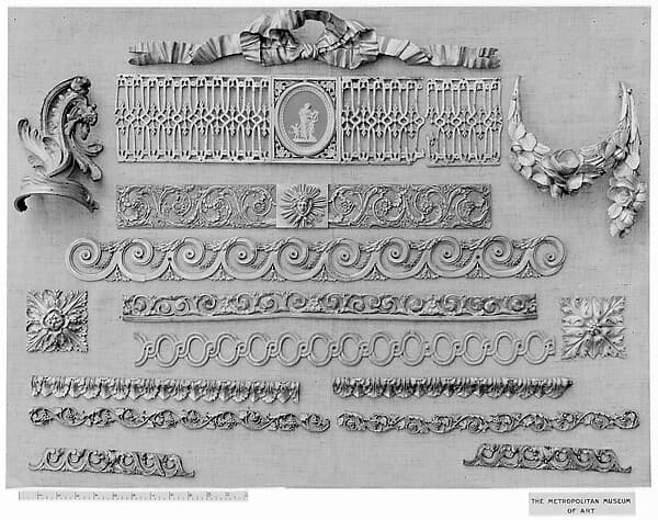 Pair of panel ornaments