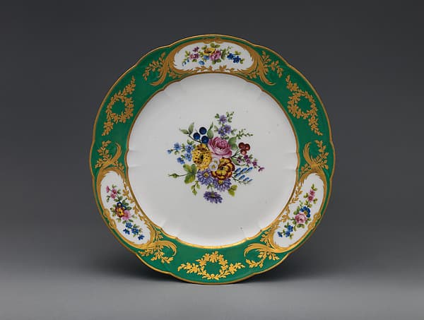 Plate (part of a service)