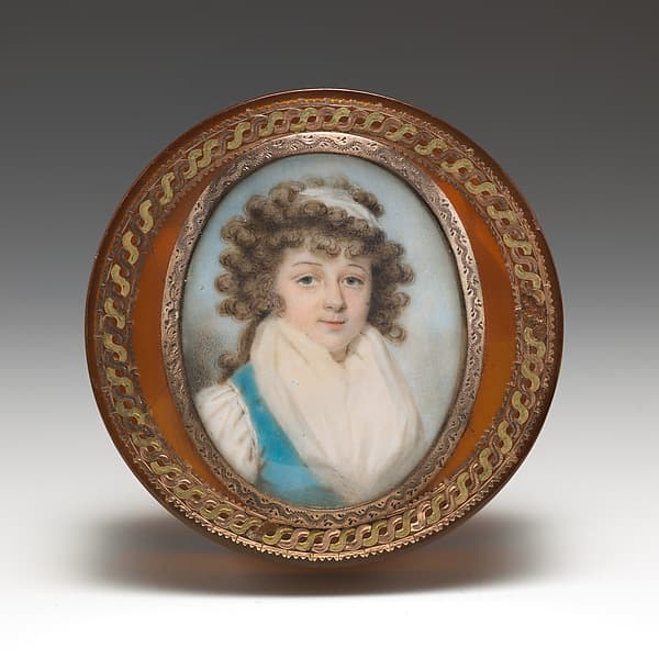 Box with portrait of a woman