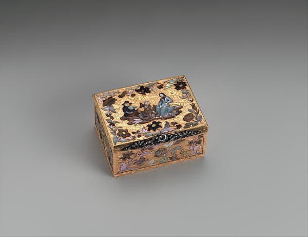 Snuffbox