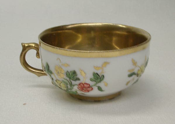 Tea cup (part of a service)