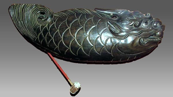 Mokugyo (木魚)